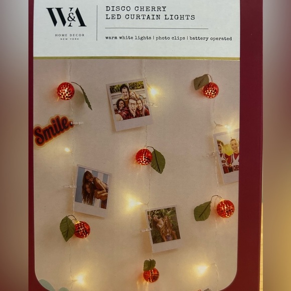 West & Arrow Disco Cherry LED Curtain Lights With Photo Clips. NWTS. - Picture 4 of 5